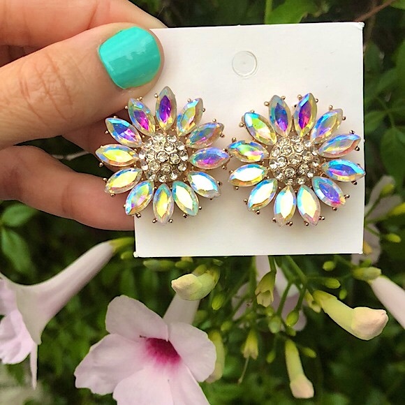 Aurora Borealis Sunflower Crystal Earrings - Picture 7 of 12